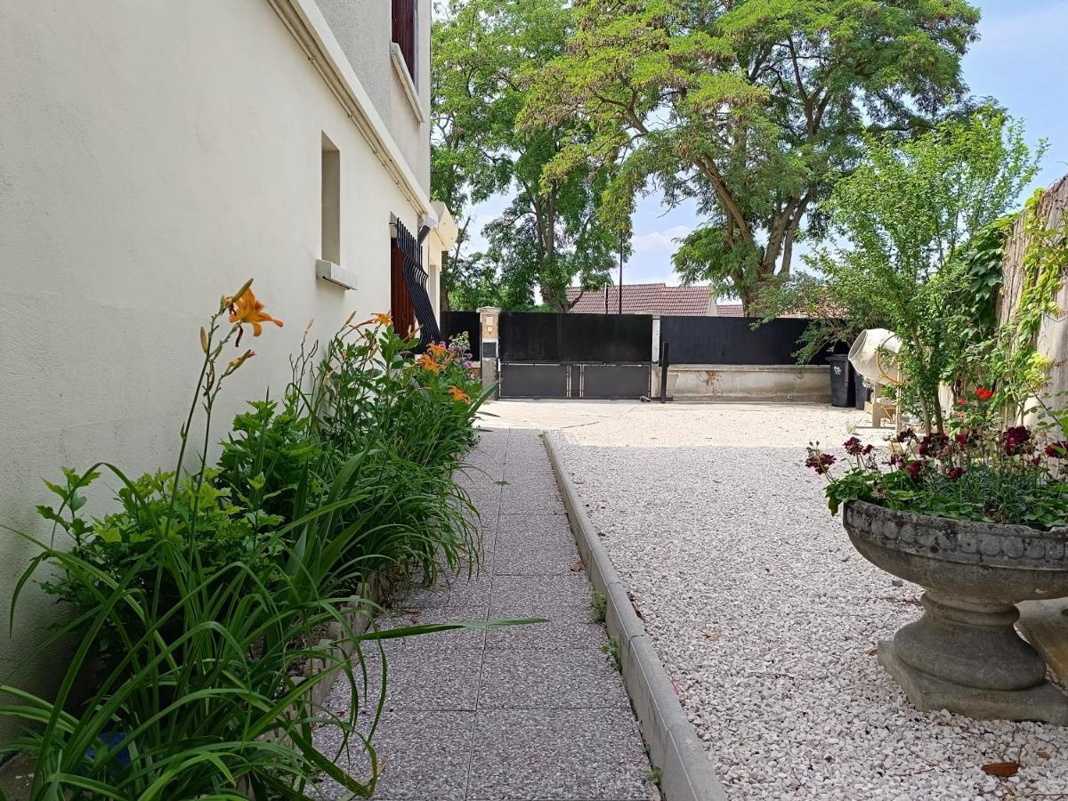 Qhome 1 - Studio Entre Paris Et Disney Villiers-sur-Marne Kültér fotó